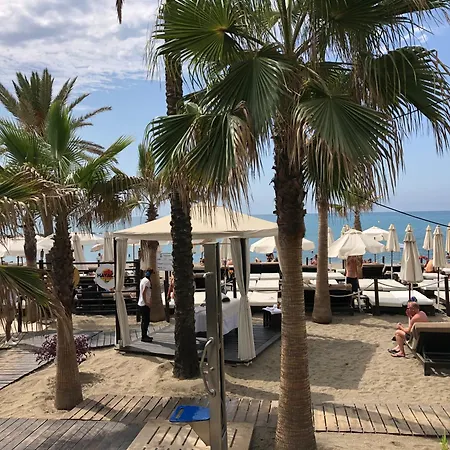 Apartment Three Bedroom Vacation Paradise Fuengirola